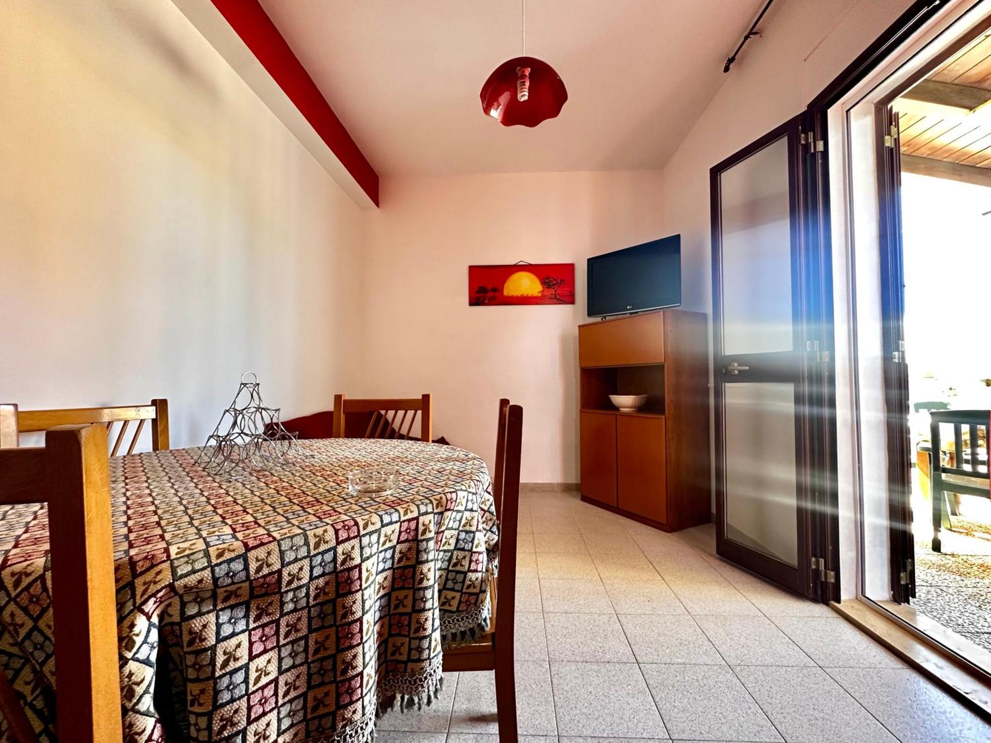 Апартаменты Casa Del Sole Кампофеличе-ди-Роччелла Экстерьер фото